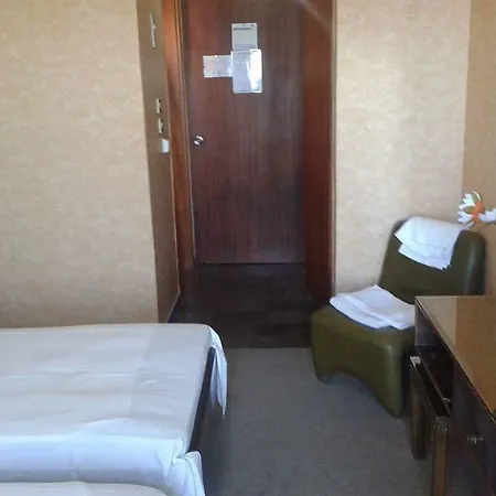 Alexandros לוטראקי