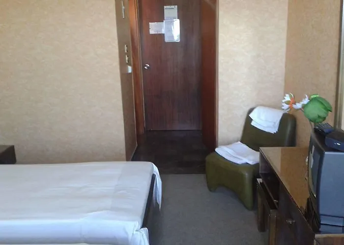 Alexandros لوتراكي